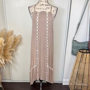 Lush Beige Boho Chic Sleeveless Dress with Lace Accents size Medium